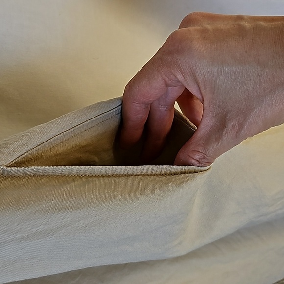 Linen Blend V- neck Sleeveless Dress - Picture 4 of 5